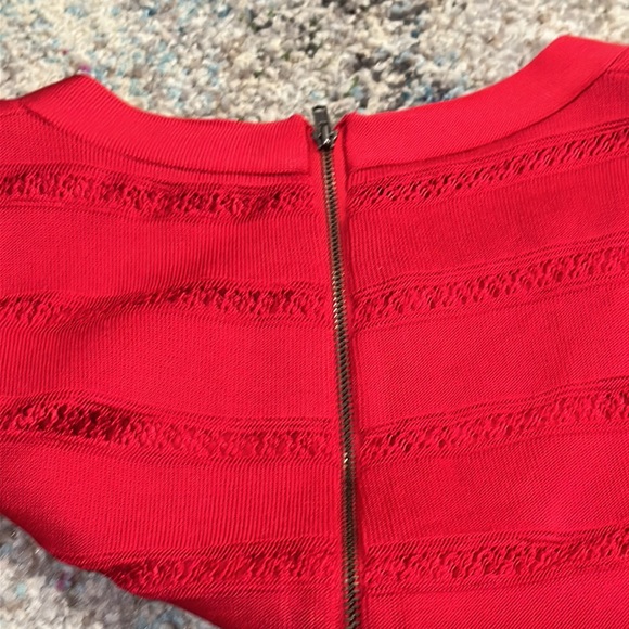 French Connection Sexy Red V-Neck Fitted Midi Bandage Dress. Back Zipper Size 2 - Picture 4 of 6